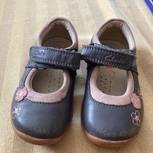 Clarks First Shoes size US 5